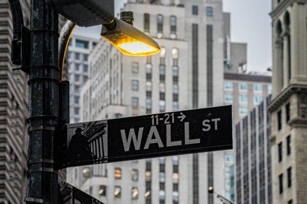 Apollo Global Management: no fear of the market’s fire [Financial Times – Private equity ]